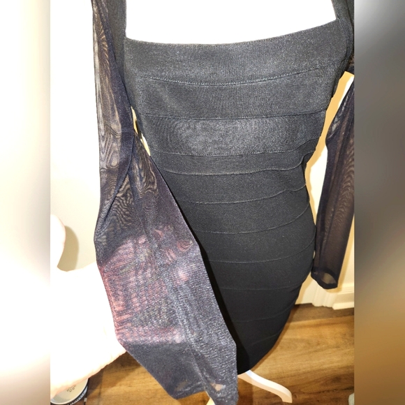 Black mini MODA INTL dress SZ S/8 PTP- 15 .LENGTH 32 INCHES TOP TO BOTTOM - Picture 2 of 6